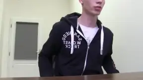 Dirty Scout: Pretty Czech guy reality blowjob cum